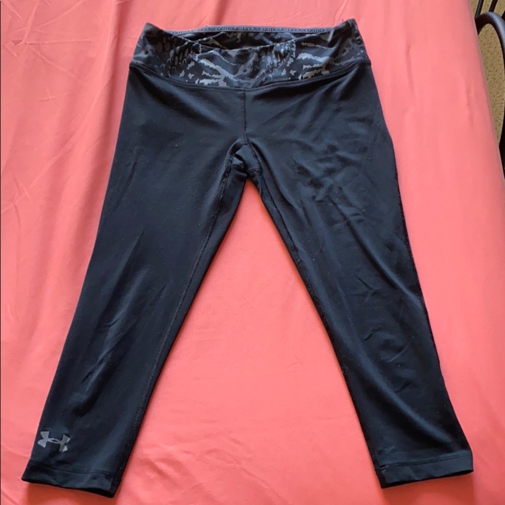 Under Armour cropped leggings